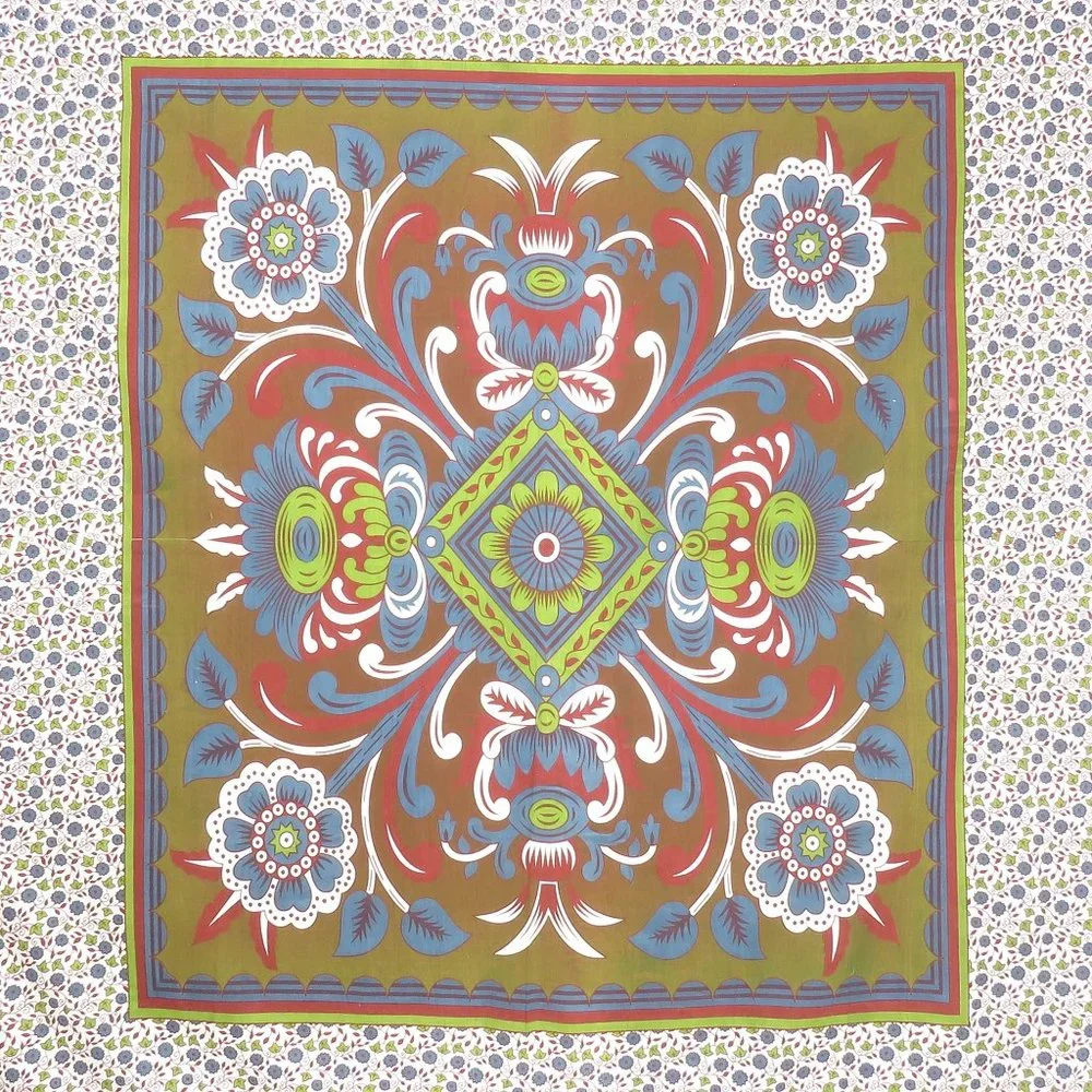 Oussum Olive Green Floral Print Ceiling Décor Cover Wall Art Decorative Tapestry